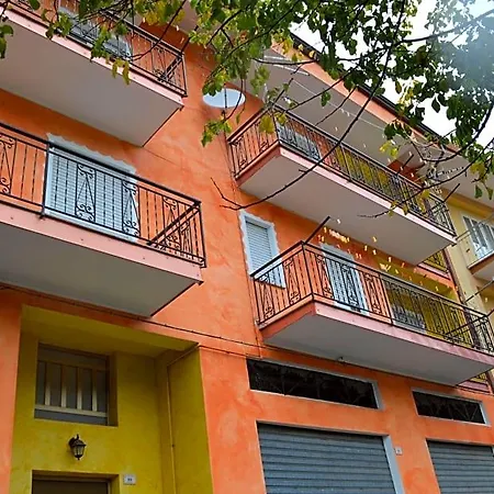 - Perla Del Gennargentu Bed & Breakfast 3*
